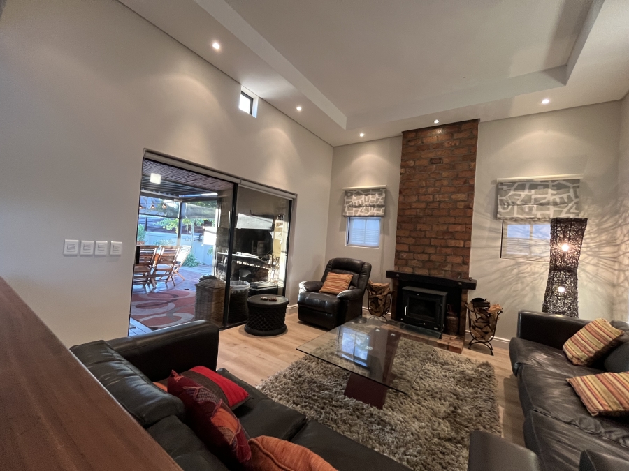 To Let 3 Bedroom Property for Rent in Atlantic Beach Golf Estate Western Cape